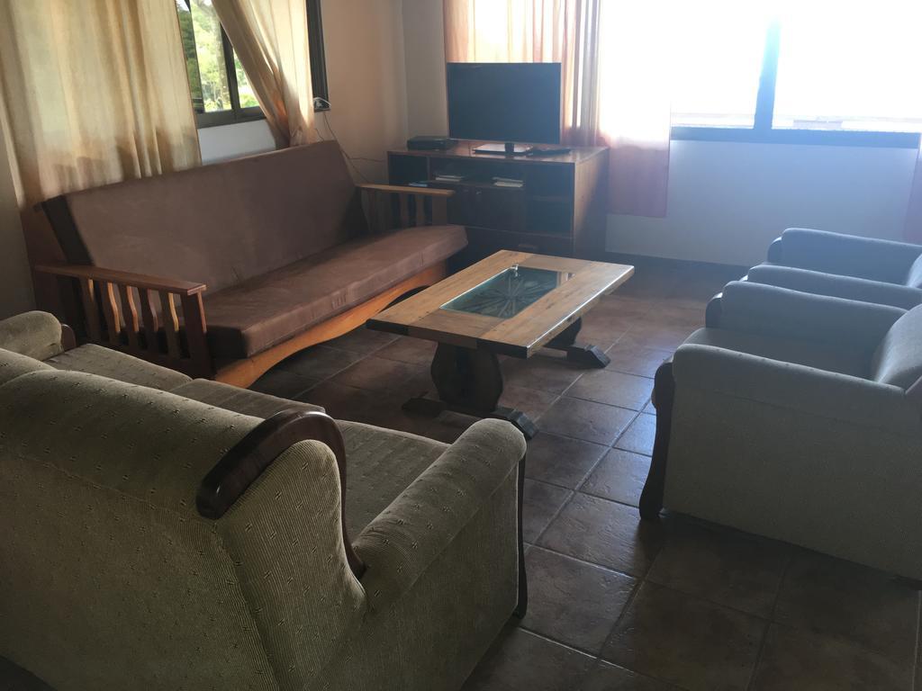 Many'S House Hotel Ballena Exterior photo