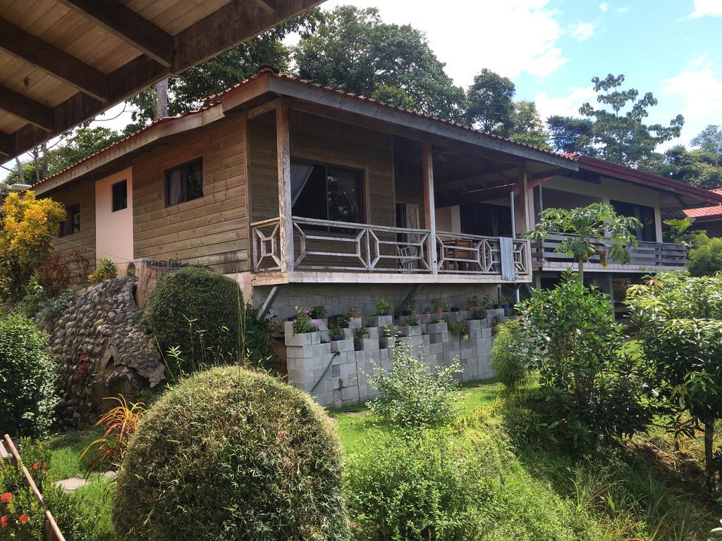 Many'S House Hotel Ballena Exterior photo