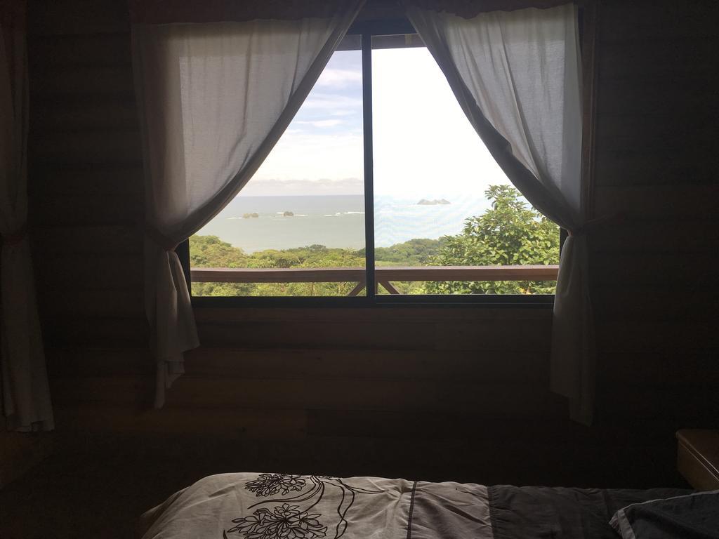 Many'S House Hotel Ballena Exterior photo